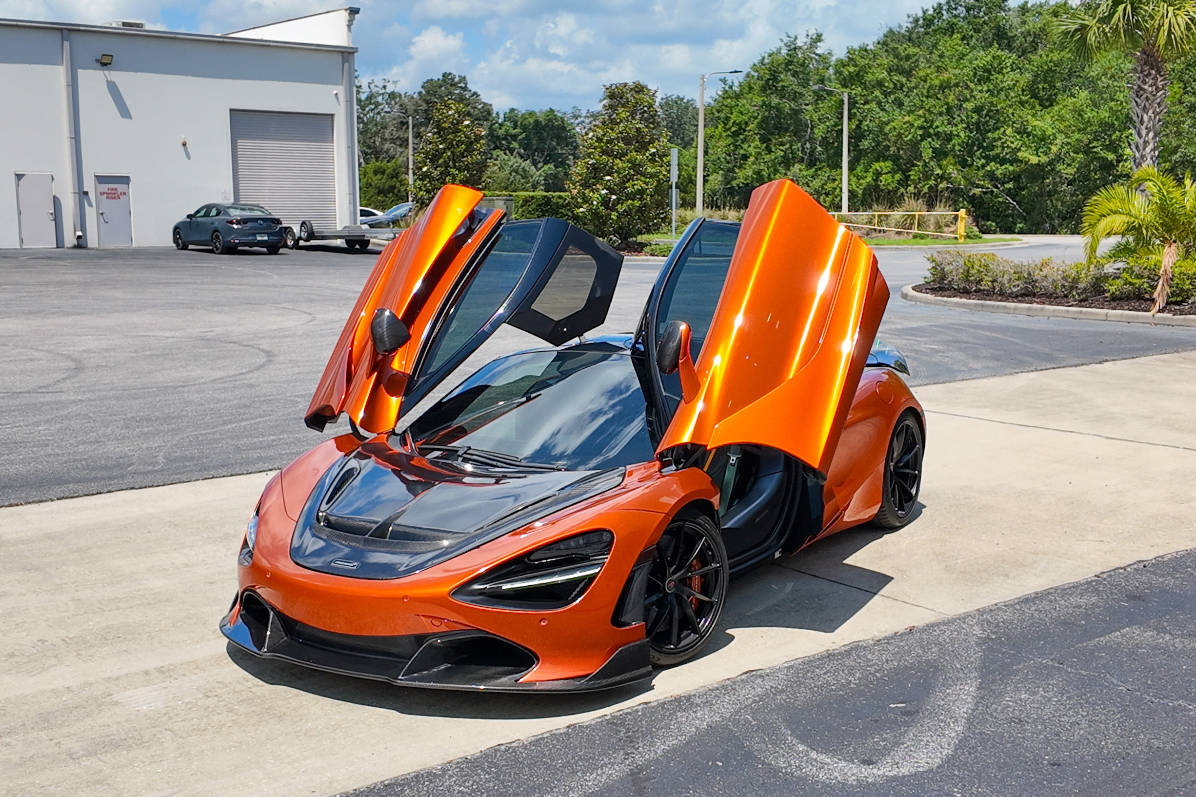 McLaren720s-Main