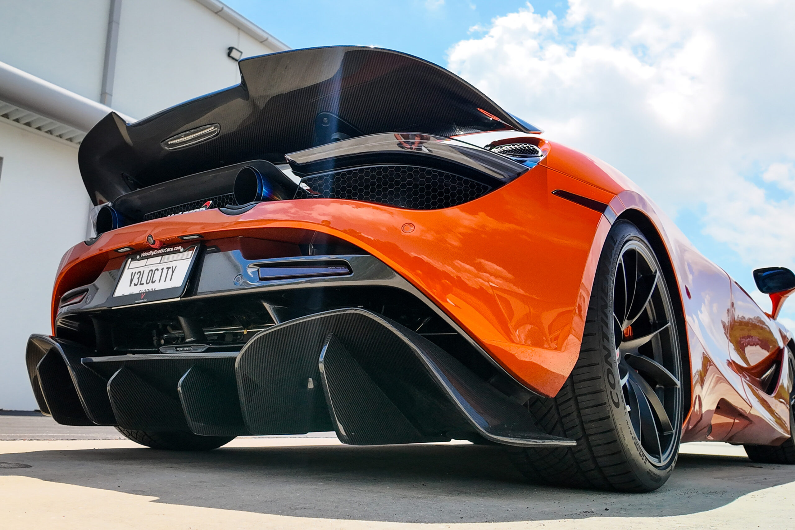 McLaren720s-RearAngleCrop