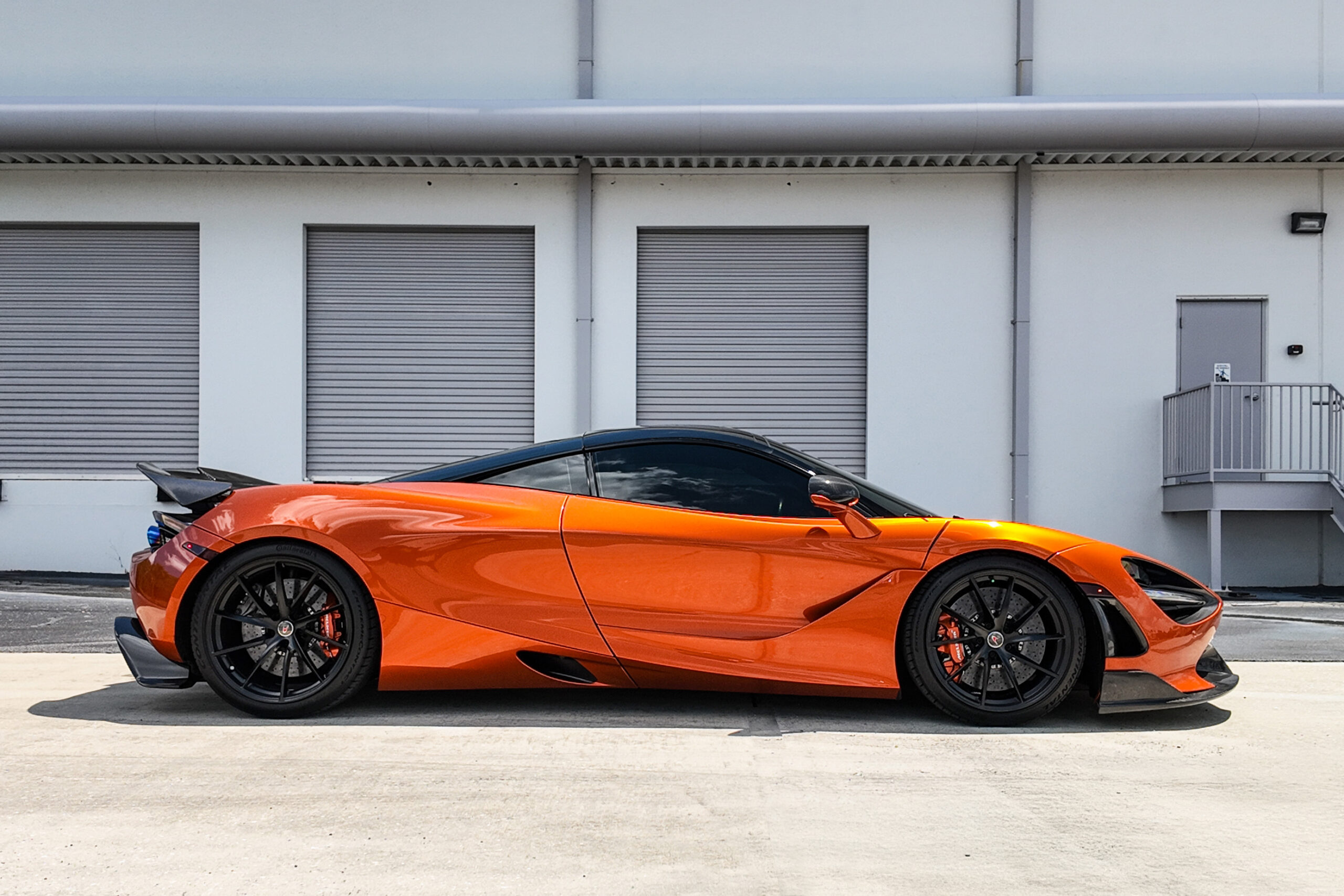 McLaren720s-Side
