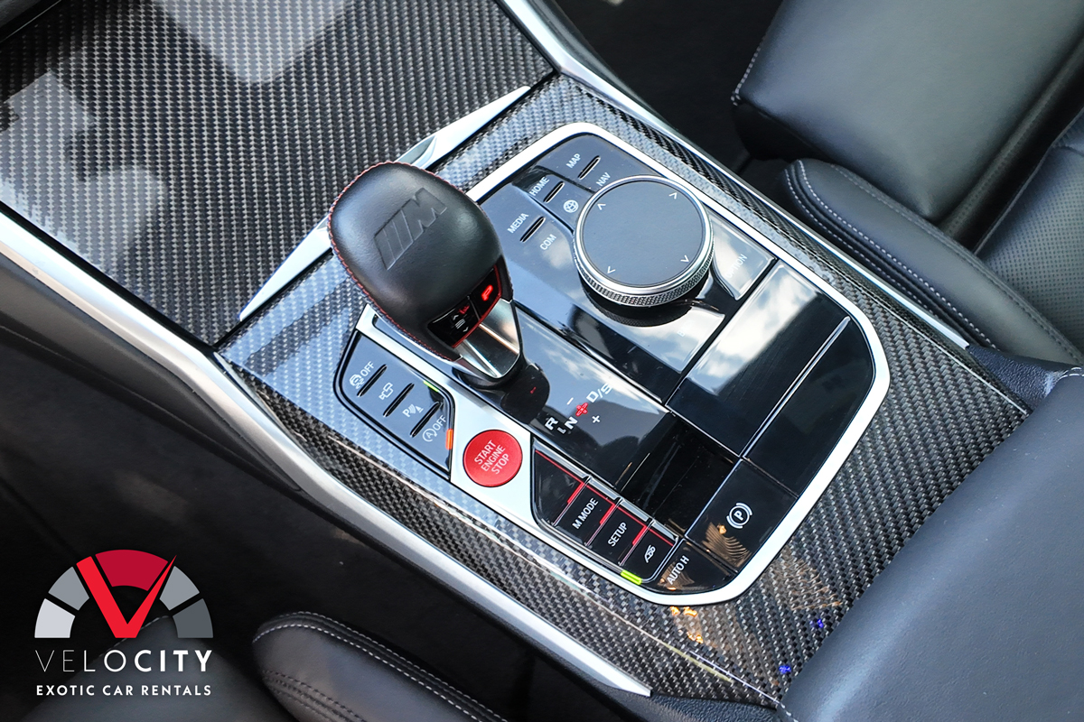 BMW-M4_Console