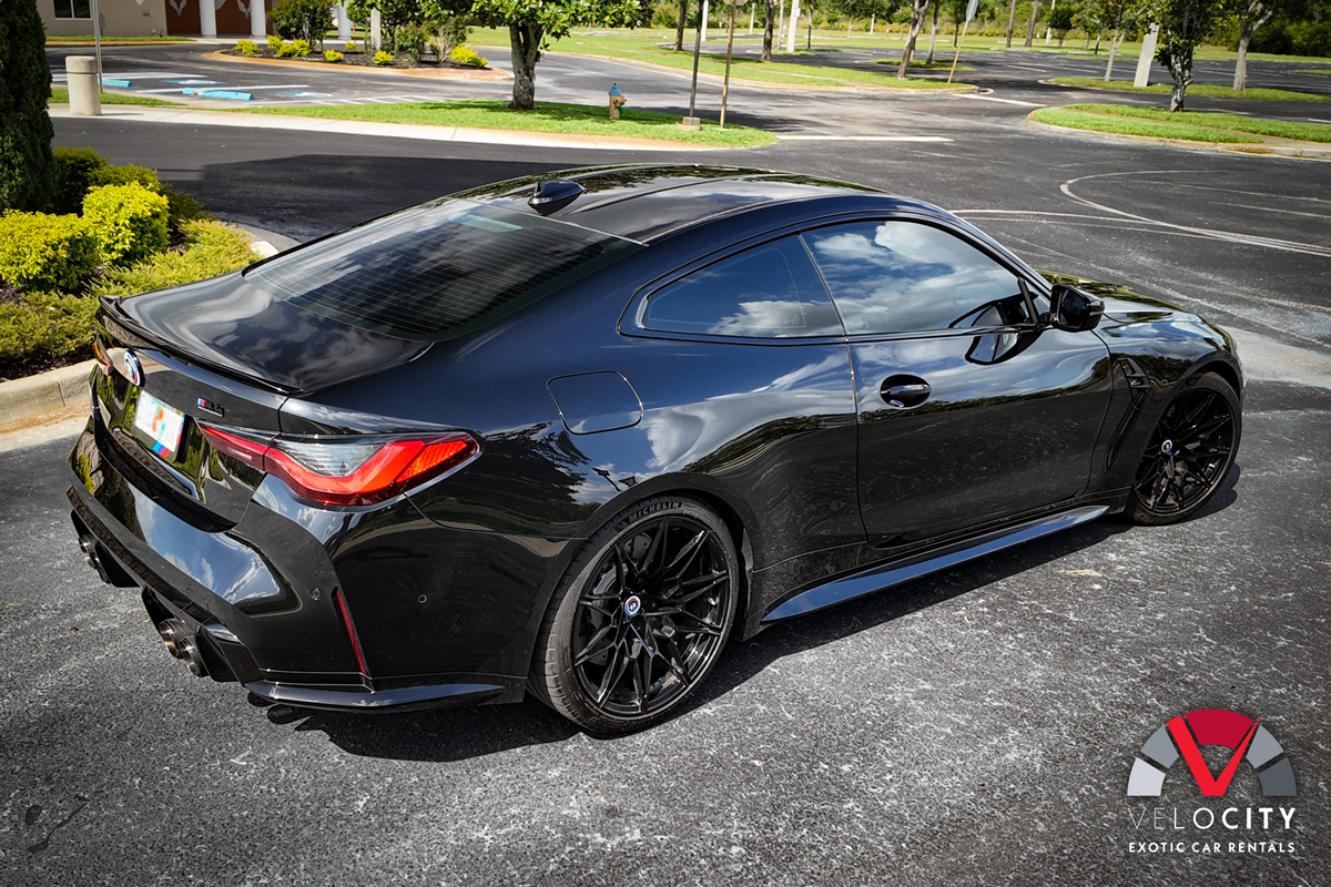 BMW-M4_SideAngle