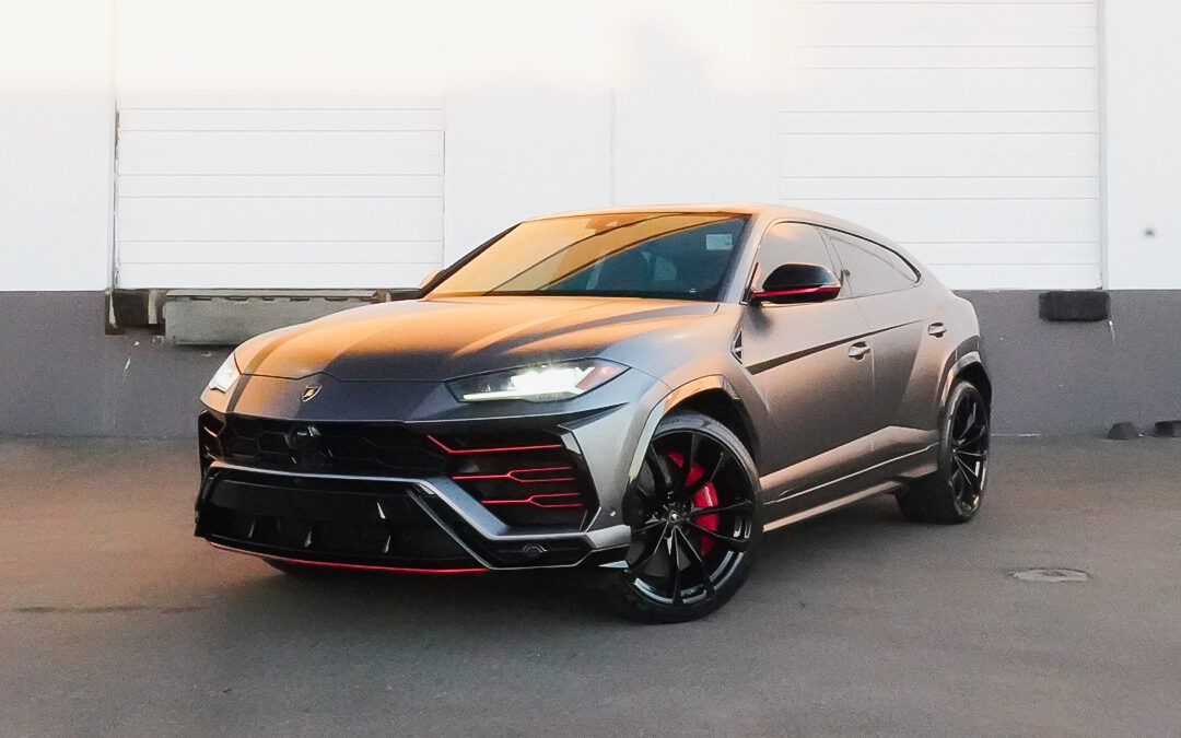 Lamborghini Urus (Grey)
