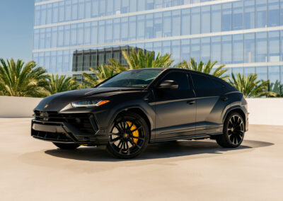 Lamborghini Urus S Rental