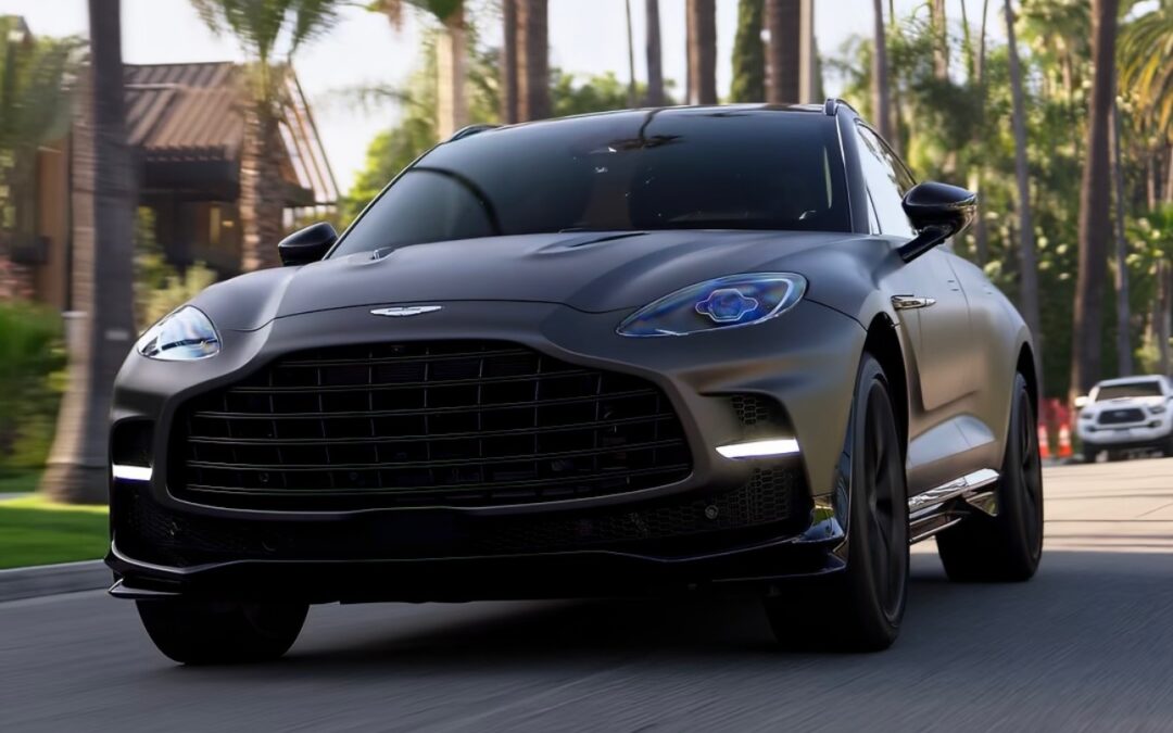 Aston Martin DBX 707
