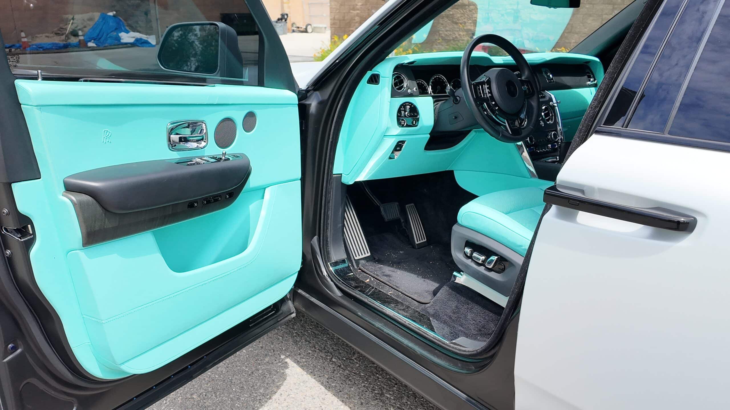 Rolls-Royce Cullinan — Tiffany — alternate view