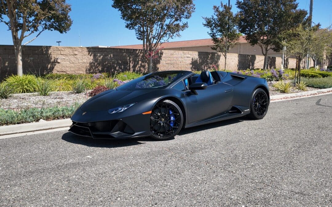 Lamborghini Huracan EVO Spyder (Matte Black)