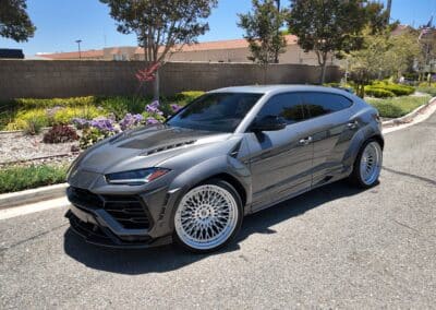 lamborghini urus widebody for rent